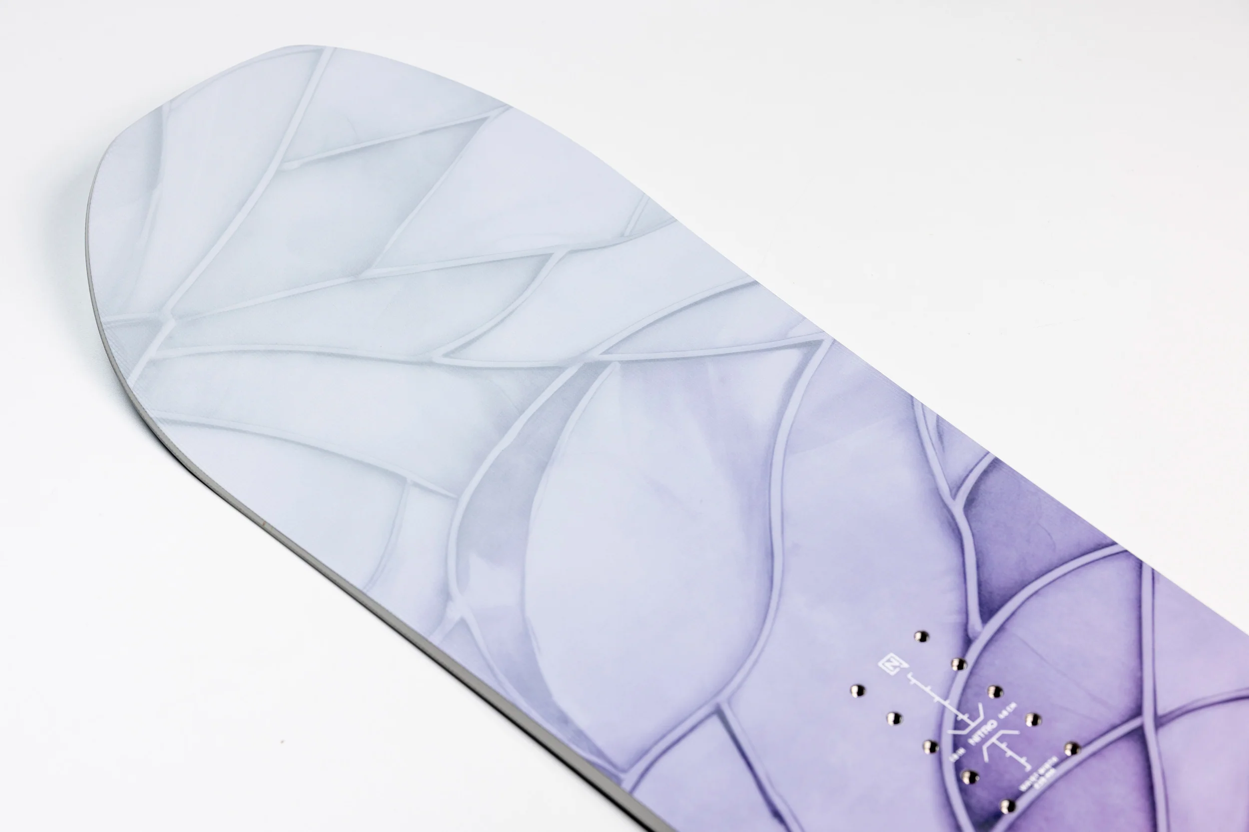 Nitro Lectra Leaf Women's Snowboard - Image 6